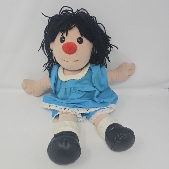 VINTAGE 1995 COMMONWEALTH TOY CO BIG COMFY COUCH SOFT DOLL 18
